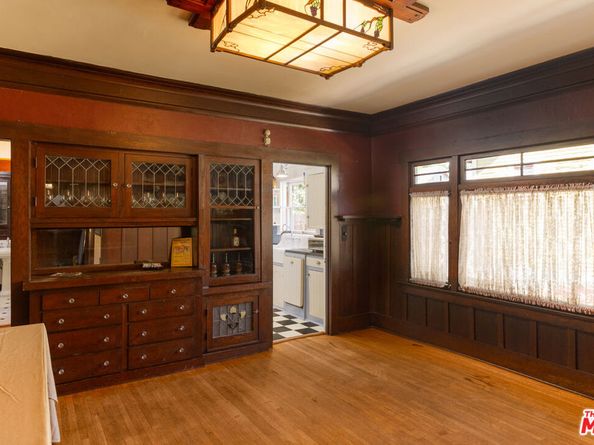 577 N Chester Avenue, Pasadena CA 91106