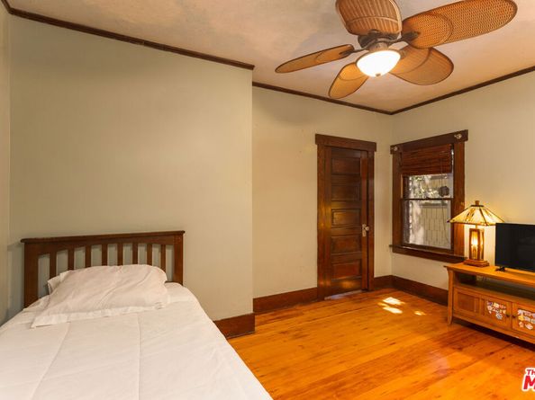 577 N Chester Avenue, Pasadena CA 91106