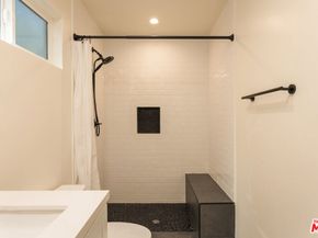 577 N Chester Avenue, Pasadena CA 91106