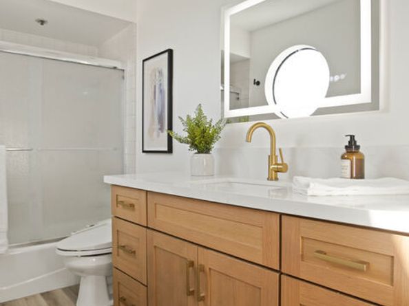 222 S Central Avenue 401, Los Angeles CA 90012