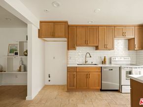 222 S Central Avenue 401, Los Angeles CA 90012