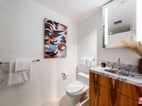 235 Ocean Park Boulevard 1, Santa Monica CA 90405