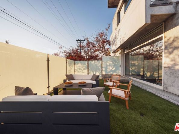 235 Ocean Park Boulevard 1, Santa Monica CA 90405