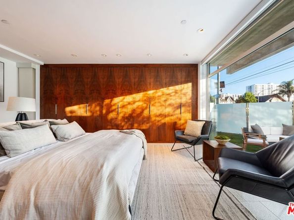 235 Ocean Park Boulevard 1, Santa Monica CA 90405