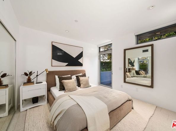 235 Ocean Park Boulevard 1, Santa Monica CA 90405