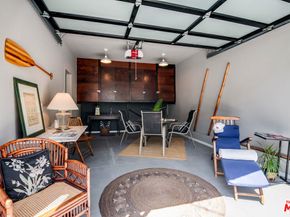 516 N Bronson Avenue, Los Angeles CA 90004