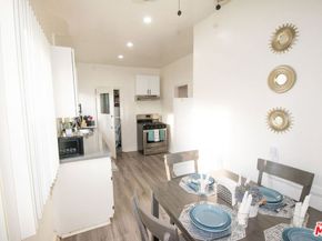 1296 S Citrus Avenue, Los Angeles CA 90019