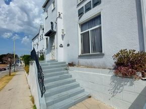 1296 S Citrus Avenue, Los Angeles CA 90019
