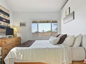 5648 Riverton Avenue, North Hollywood CA 91601