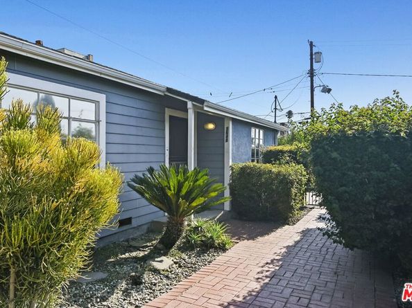5648 Riverton Avenue, North Hollywood CA 91601