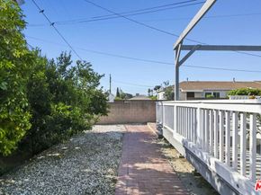 5648 Riverton Avenue, North Hollywood CA 91601