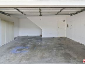 5648 Riverton Avenue, North Hollywood CA 91601