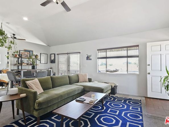 5648 Riverton Avenue, North Hollywood CA 91601