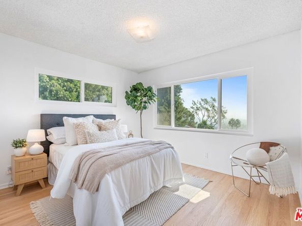 4799 Bonvue Avenue, Los Angeles CA 90027