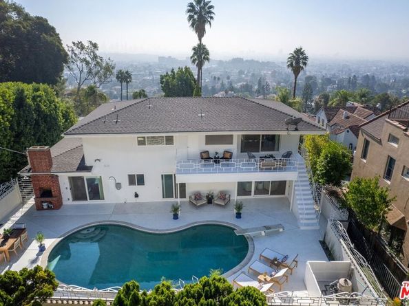 4799 Bonvue Avenue, Los Angeles CA 90027