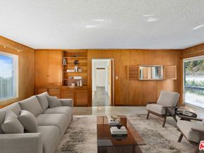 4799 Bonvue Avenue, Los Angeles CA 90027