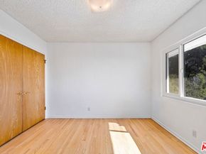 4799 Bonvue Avenue, Los Angeles CA 90027