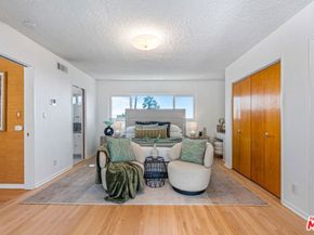 4799 Bonvue Avenue, Los Angeles CA 90027