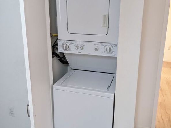 1183 Crenshaw Boulevard, Los Angeles CA 90019