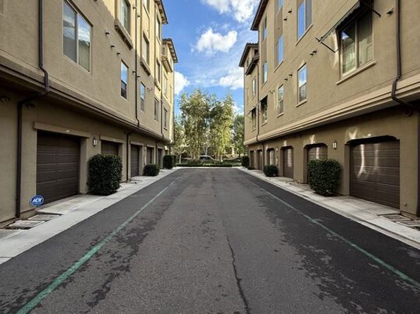 65 Plateau, Irvine CA 92618