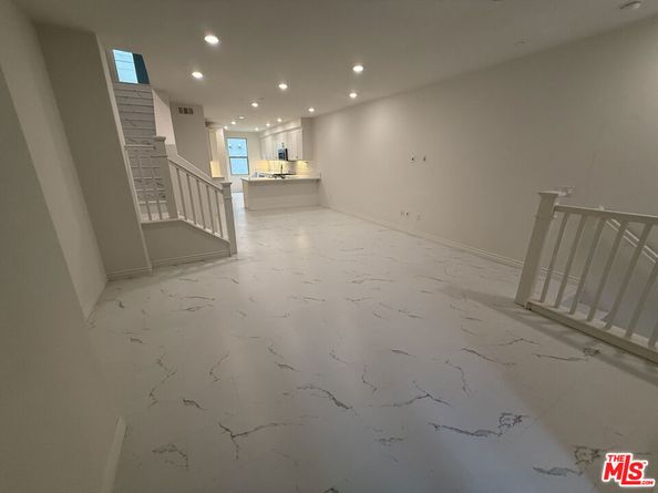 65 Plateau, Irvine CA 92618