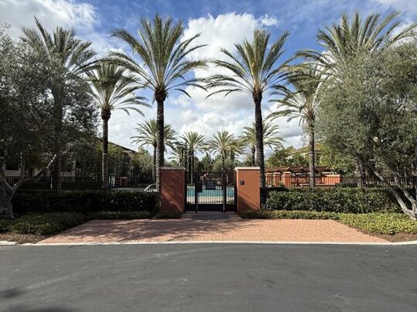 65 Plateau, Irvine CA 92618