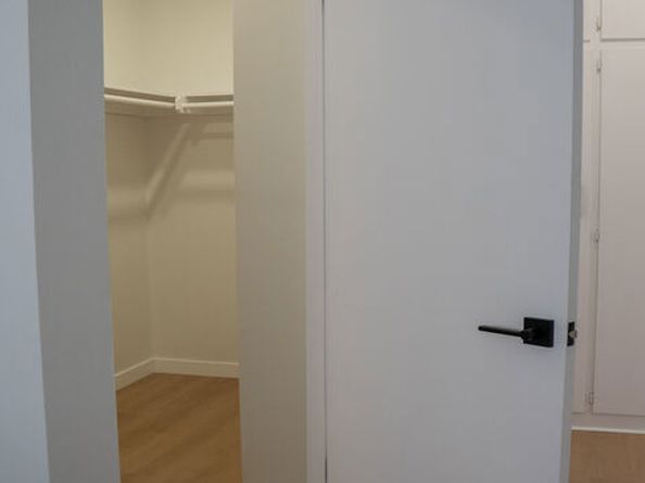 4579 Ambrose Avenue 8, Los Angeles CA 90027