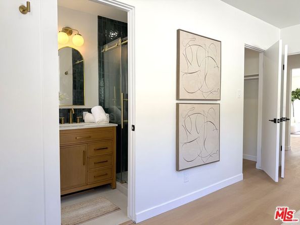 4579 Ambrose Avenue 8, Los Angeles CA 90027