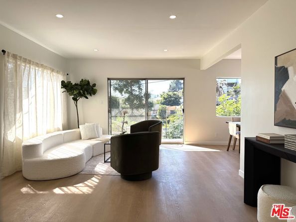 4579 Ambrose Avenue 8, Los Angeles CA 90027