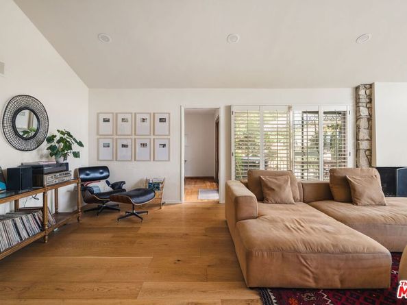 4748 Round Top Drive, Los Angeles CA 90065