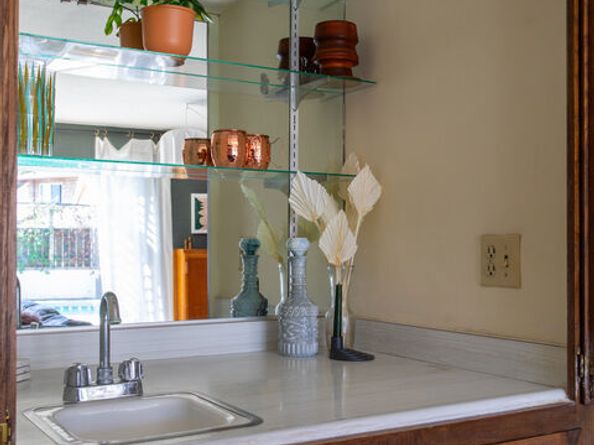 4748 Round Top Drive, Los Angeles CA 90065