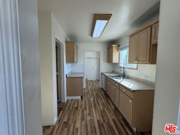 22828 Anza Avenue, Torrance CA 90505