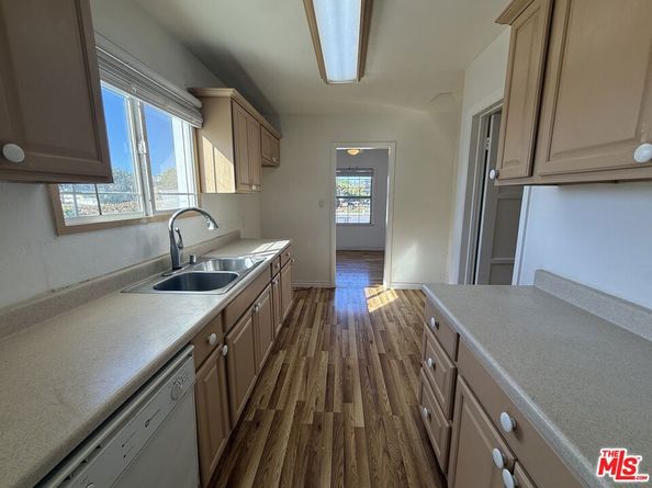 22828 Anza Avenue, Torrance CA 90505
