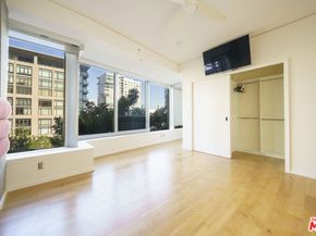 1155 S Grand Avenue 817, Los Angeles CA 90015