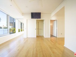 1155 S Grand Avenue 817, Los Angeles CA 90015