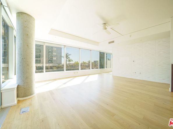 1155 S Grand Avenue 817, Los Angeles CA 90015