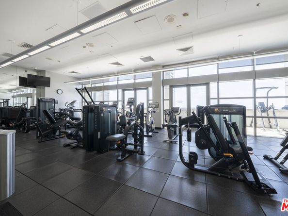 1155 S Grand Avenue 817, Los Angeles CA 90015