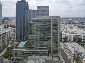 1155 S Grand Avenue 817, Los Angeles CA 90015