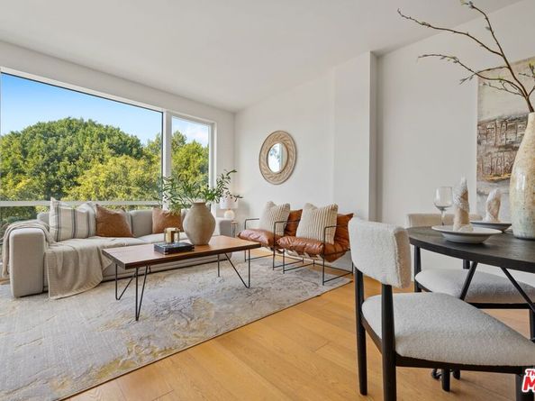 1705 Ocean Avenue 206, Santa Monica CA 90401