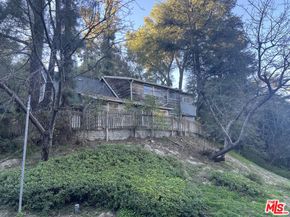 14807 Round Valley Drive, Sherman Oaks CA 91403