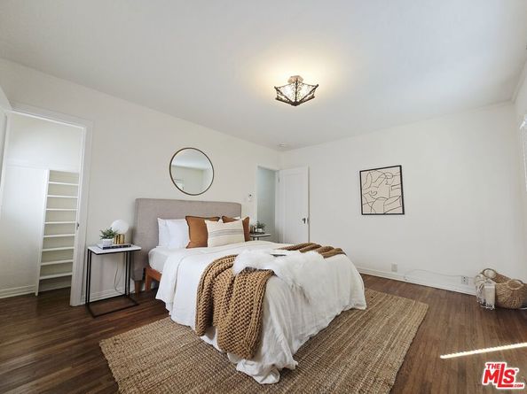 2327 Midvale Avenue, Los Angeles CA 90064