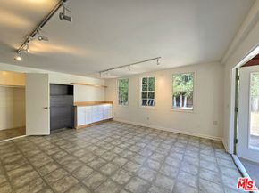 2327 Midvale Avenue, Los Angeles CA 90064