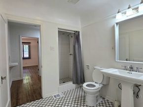 2327 Midvale Avenue, Los Angeles CA 90064