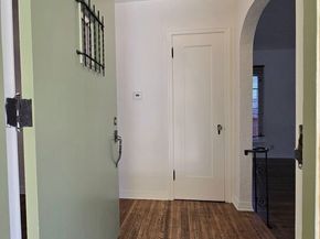 2327 Midvale Avenue, Los Angeles CA 90064