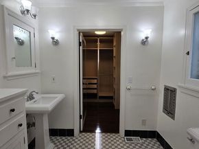 2327 Midvale Avenue, Los Angeles CA 90064