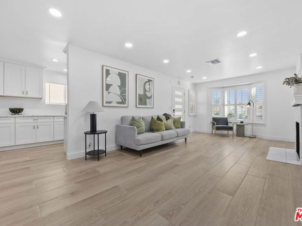 4243 W 58th Place, Los Angeles CA 90043
