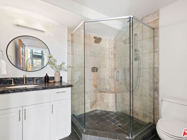 1939 Stradella Road, Los Angeles CA 90077