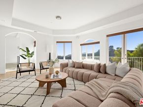 1939 Stradella Road, Los Angeles CA 90077