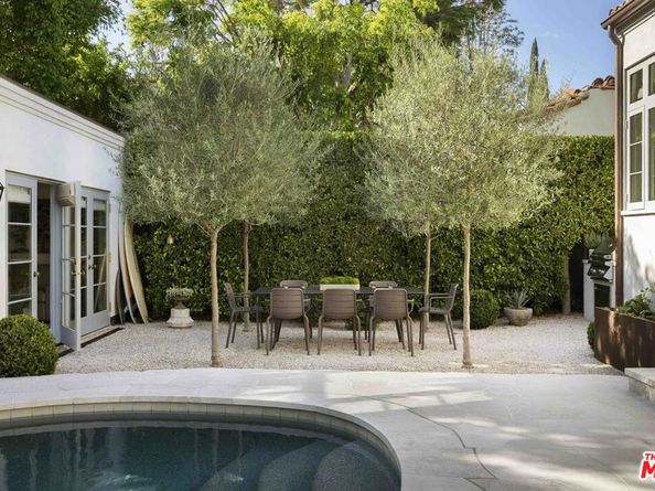 419 Huntley Drive, West Hollywood CA 90048