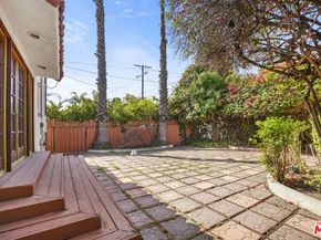 609 S Highland Avenue, Los Angeles CA 90036